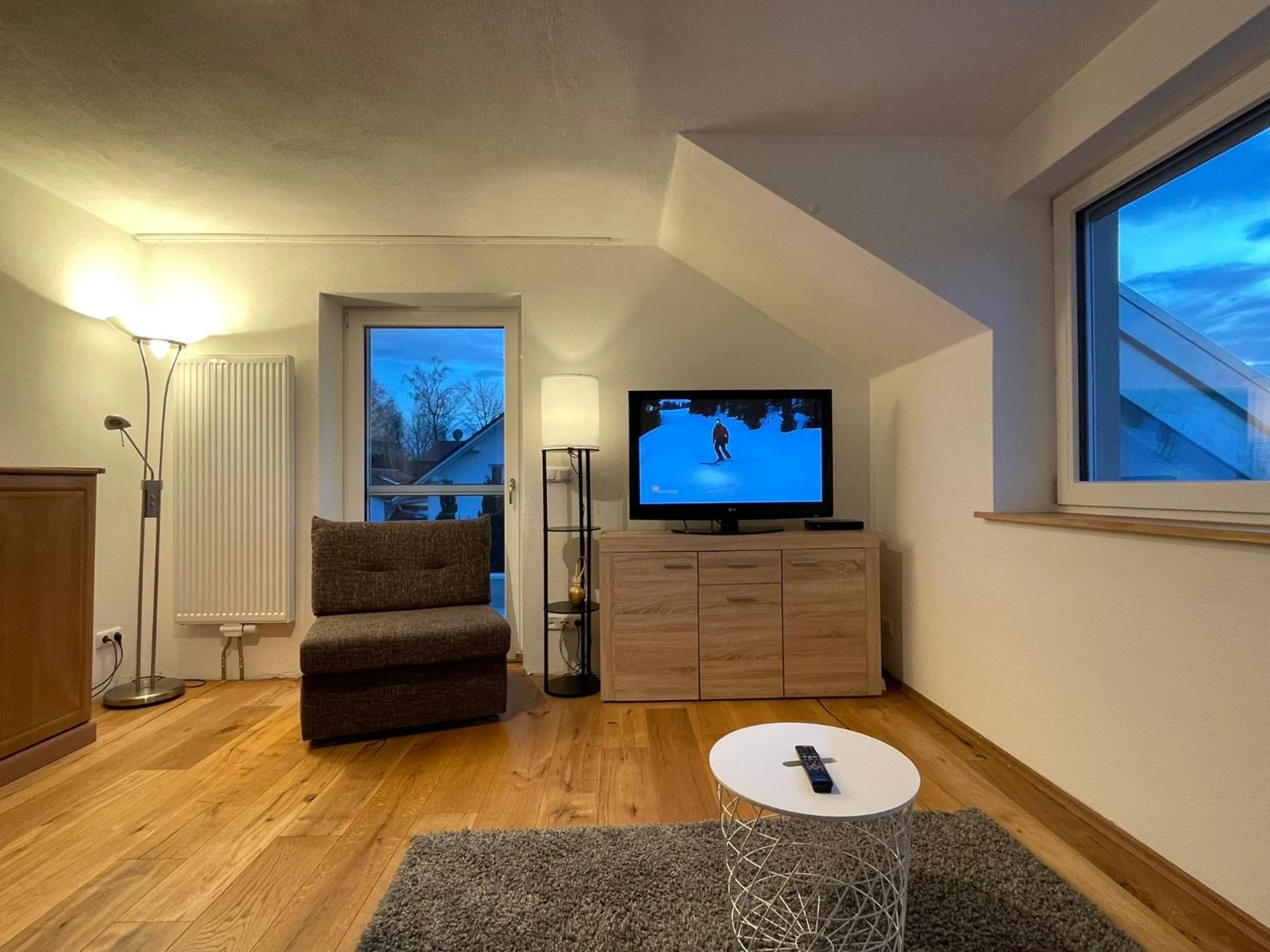 Wohnung Mit Ausblick Im Allgaeu Mit 2 Schlafzimmern マルクトオーバードルフ エクステリア 写真